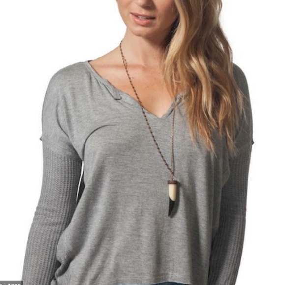 Rip Curl Tops - RIP CURL ESSENTIALS THERMAL - S